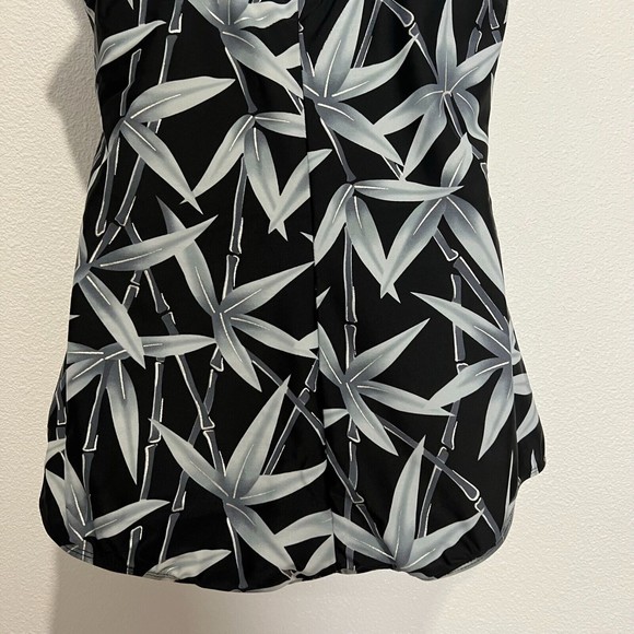 NWOT Retail $119 T.H.E. Women's swimsuit, front skirt, Bamboo Print, size XL - Picture 12 of 16